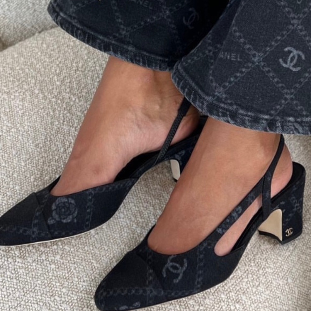 CHANEL 2023 black denim slingbacks (sold out everywhere)- size 38.5